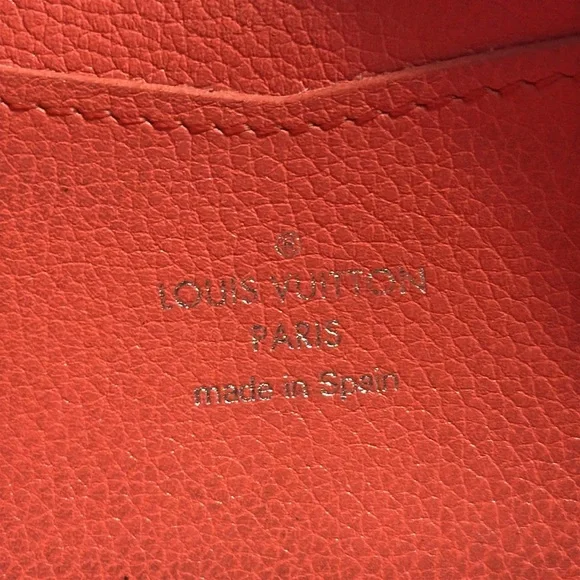 LOUIS VUITTON Taurillon Lockme Leather Zip Around Wallet - Picture 11 of 12